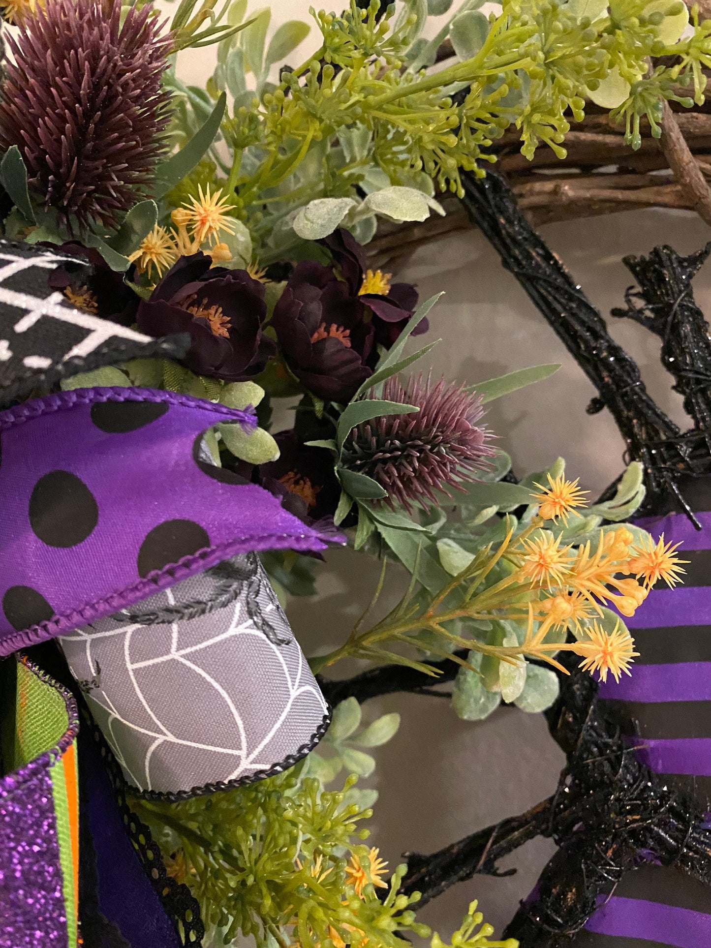 Halloween Wreath, Halloween Spider Wreath, Black and Purple Halloween Wreath, Spooky Spider Wreath, Spider Door Hanger