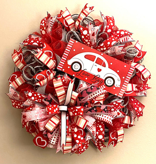 Red and Black Love Bug Valentines Wreath for Door, Love Bug Valentines Wreath for Porch, Red and Black Valentines Decoration for Home