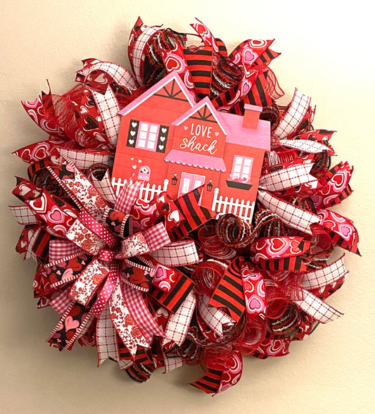 Red and Pink Love Shack Valentines Wreath for Door, Red and Black Love Shack Valentines Wreath for Porch, Valentines Decoration for Home