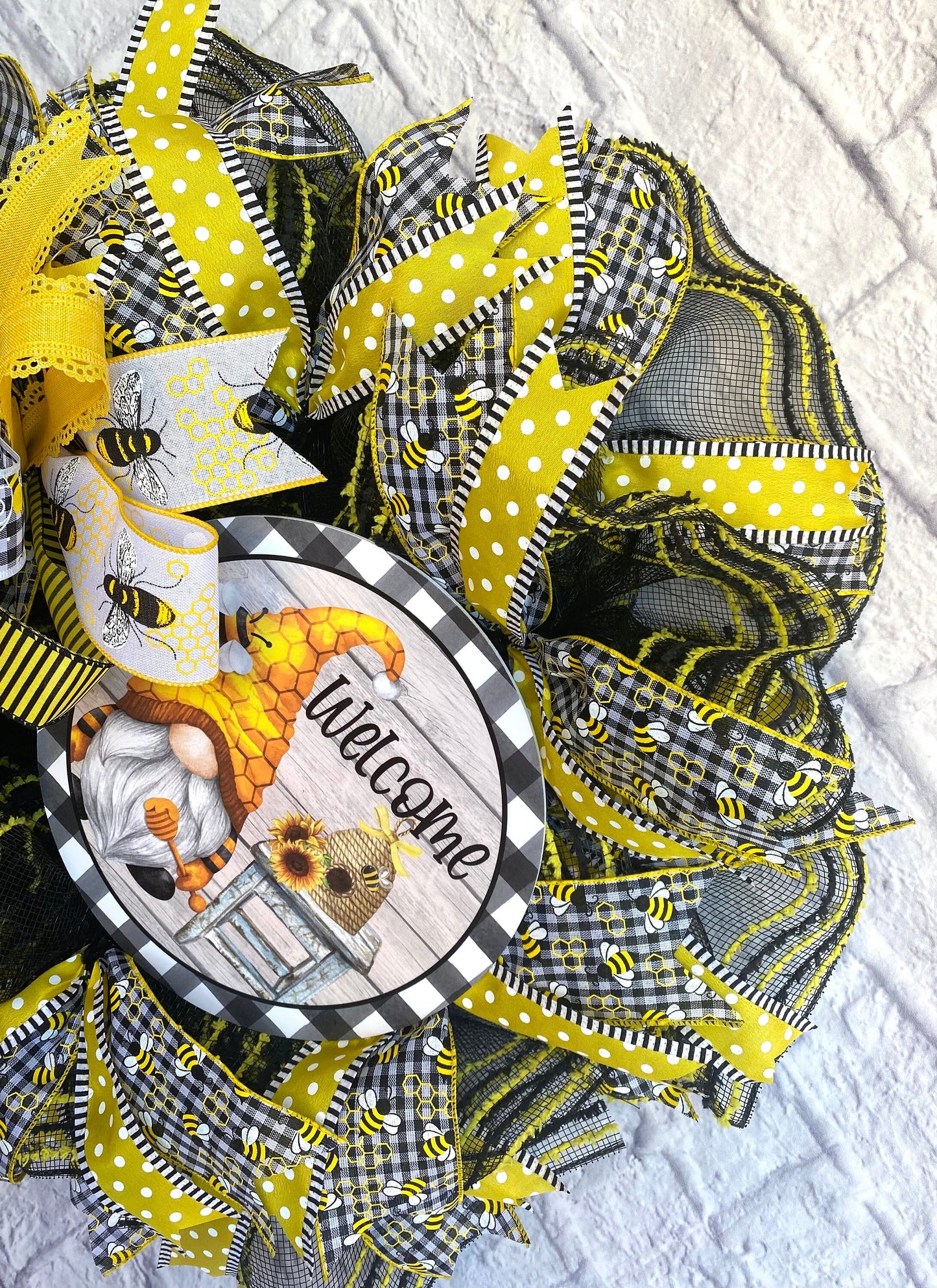 Bee Wreath for Door, Gnome Bee Wreath, Farmhouse Bee Wreath, Bee Door Hanger, Gnome Wreath for Door, Farmhouse Bee Door Hanger, Bee Wreath