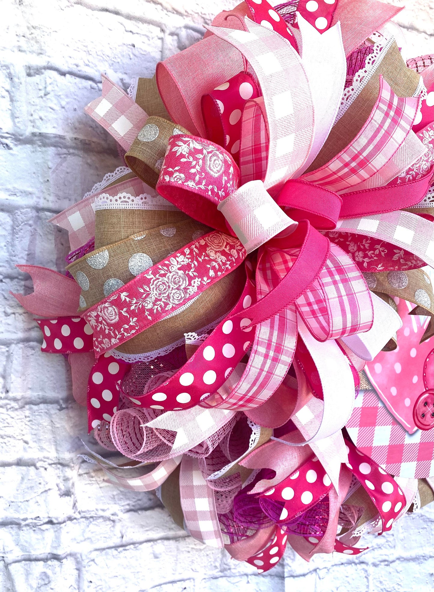 Valentines Wreath for Front Door, Valentines Wreath for Porch, Pink Valentines Wreath for Front Door, Heart Valentines Wreath for Door