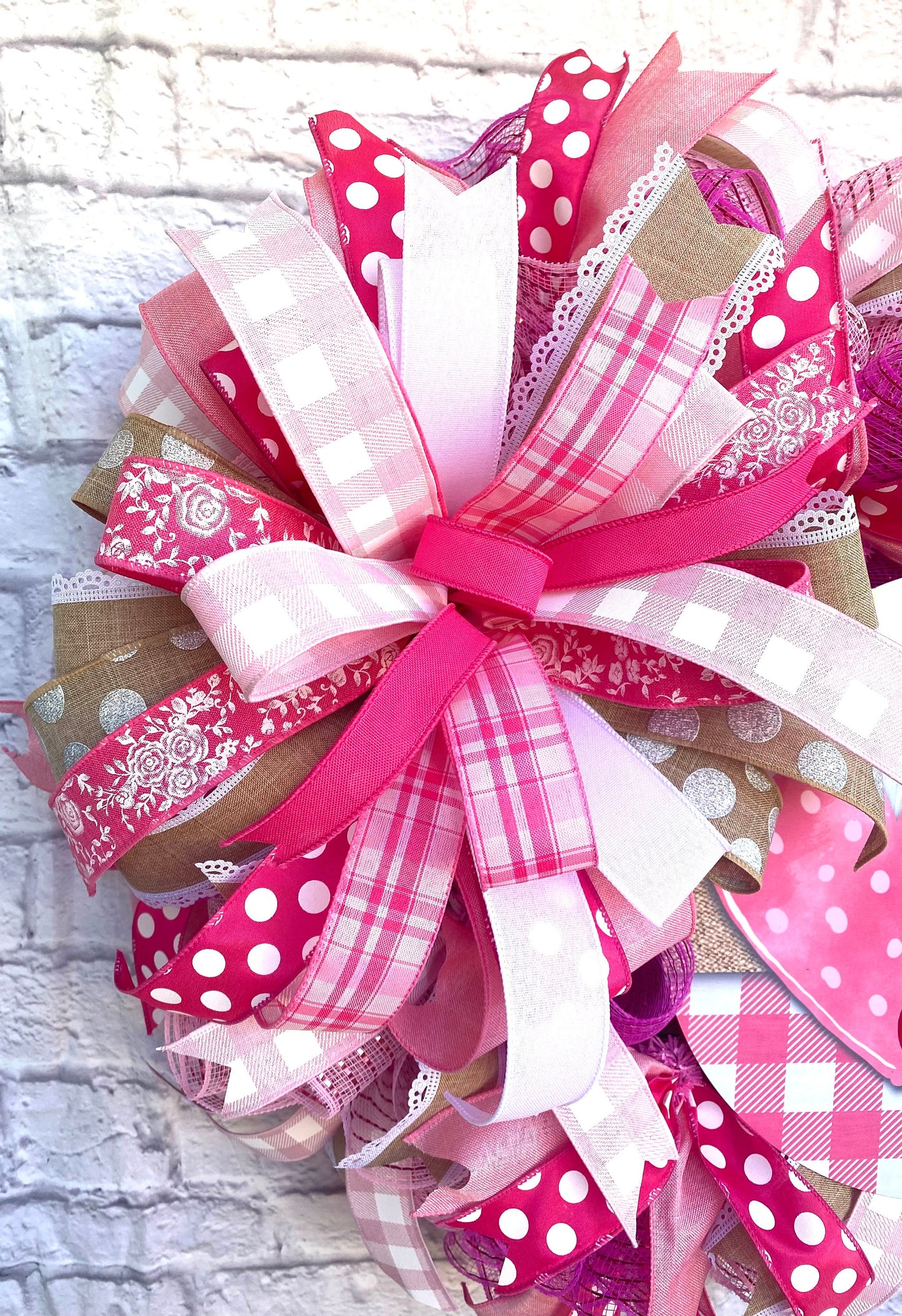 Valentines Wreath for Front Door, Valentines Wreath for Porch, Pink Valentines Wreath for Front Door, Heart Valentines Wreath for Door