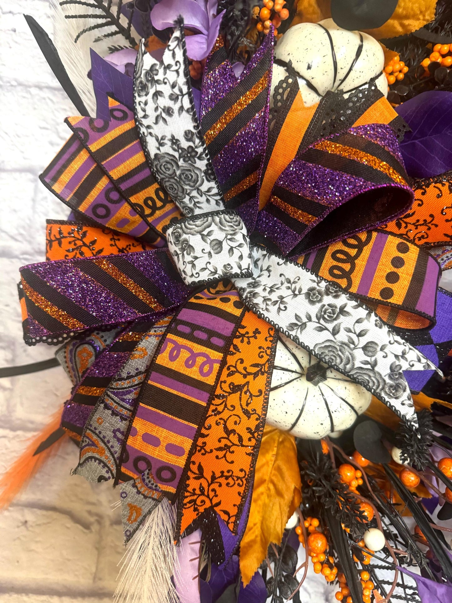 Halloween Grapevine Wreath, Gothic Halloween Wreath, Gothic Halloween Decoration, Gothic Halloween Porch Decor, Gothic Halloween Door Hanger