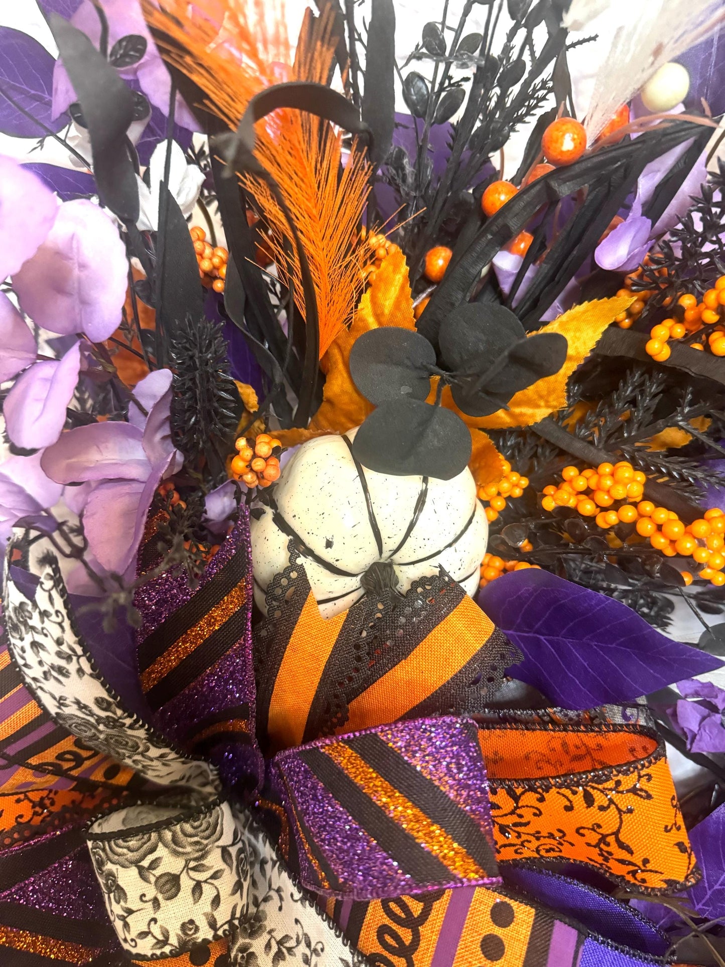 Halloween Grapevine Wreath, Gothic Halloween Wreath, Gothic Halloween Decoration, Gothic Halloween Porch Decor, Gothic Halloween Door Hanger