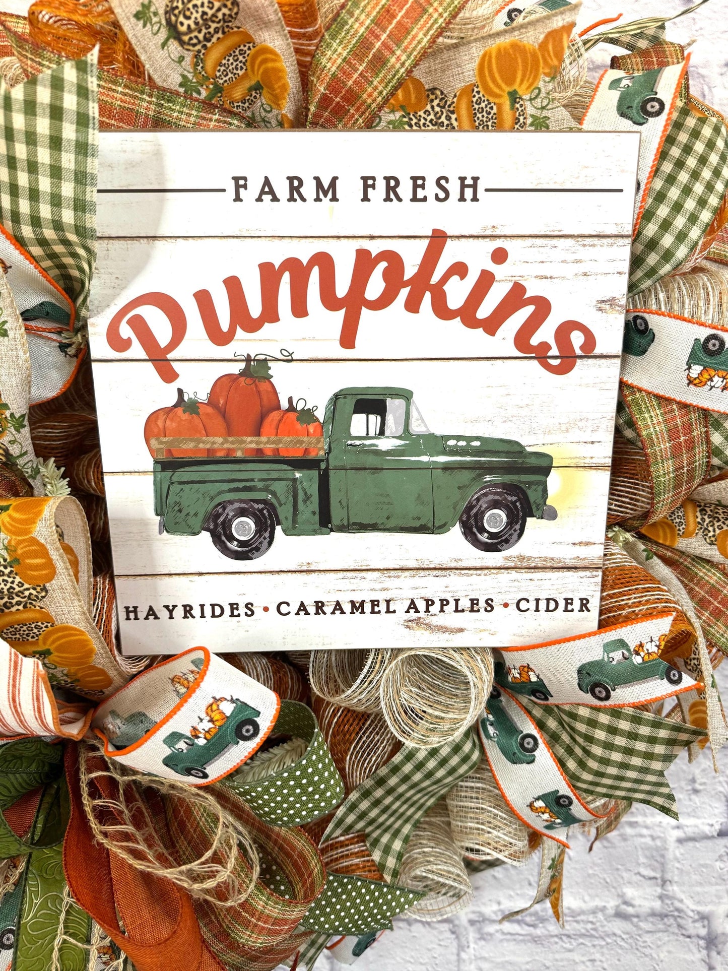 Farm Fresh Pumpkins Wreath, Farmhouse Fall Wreath, Fall Pumpkin Wreath for Door, Fall Pumpkin Door Hanger, Autumn Pumpkin Wreath
