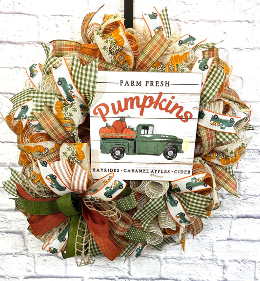 Farm Fresh Pumpkins Wreath, Farmhouse Fall Wreath, Fall Pumpkin Wreath for Door, Fall Pumpkin Door Hanger, Autumn Pumpkin Wreath