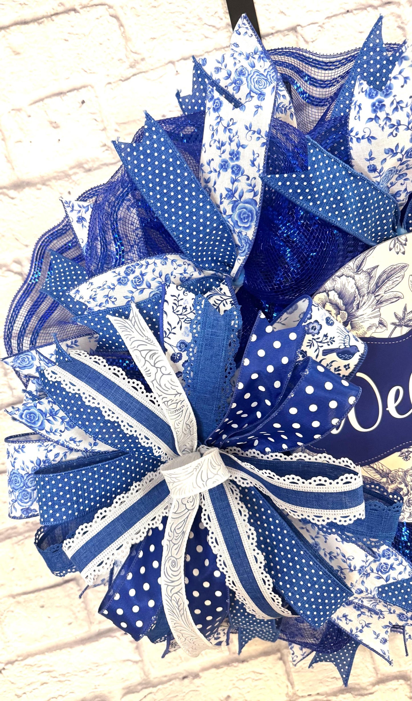 Blue and White Welcome Wreath, Blue and White Welcome Door Hanger, Welcome Wreath for Front Door, Blue and White Porch Decor, Welcome Decor