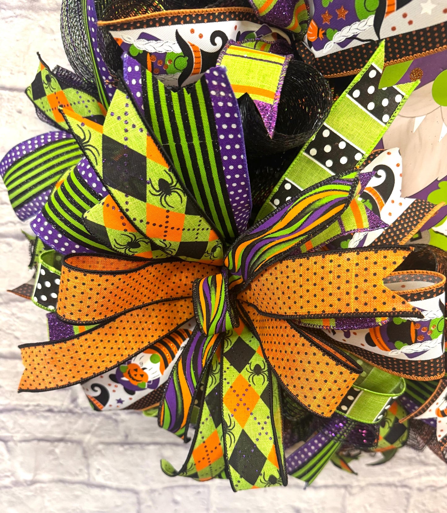 Halloween Gnome Wreath for Front Door, Halloween Dracula Wreath, Halloween Gnome Door Hanger, Halloween Gnome Porch Decor, Gnome Home Decor