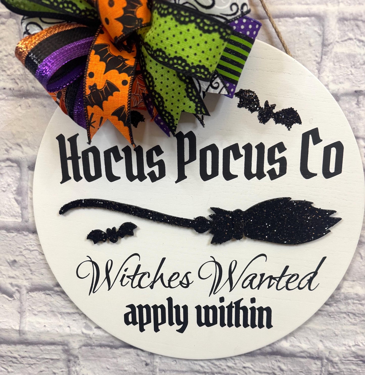 Halloween Jocus Pocus Door Hanger, Halloween Witch Door Hanger, Hocus Pocus Sign, Witches Broom Sign, Halloween Hocus Pocus Porch Decor