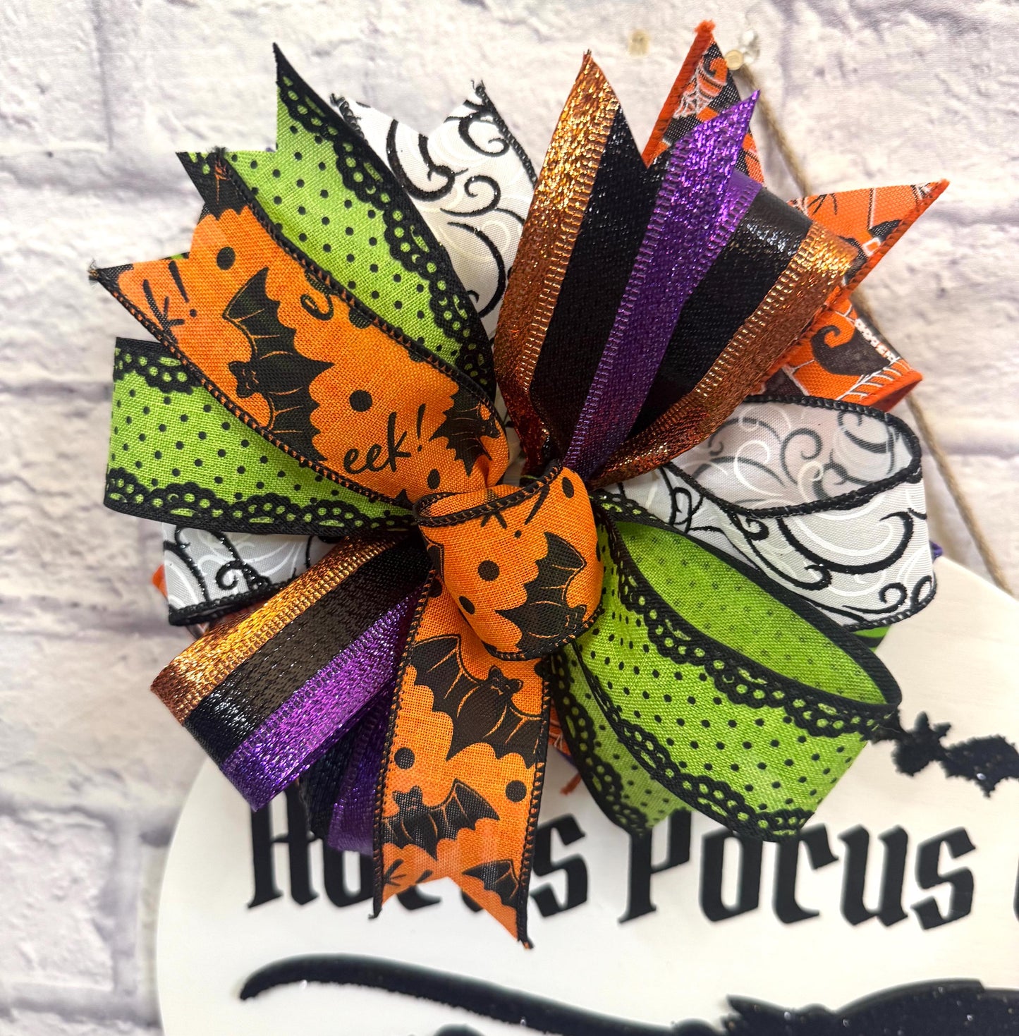 Halloween Jocus Pocus Door Hanger, Halloween Witch Door Hanger, Hocus Pocus Sign, Witches Broom Sign, Halloween Hocus Pocus Porch Decor