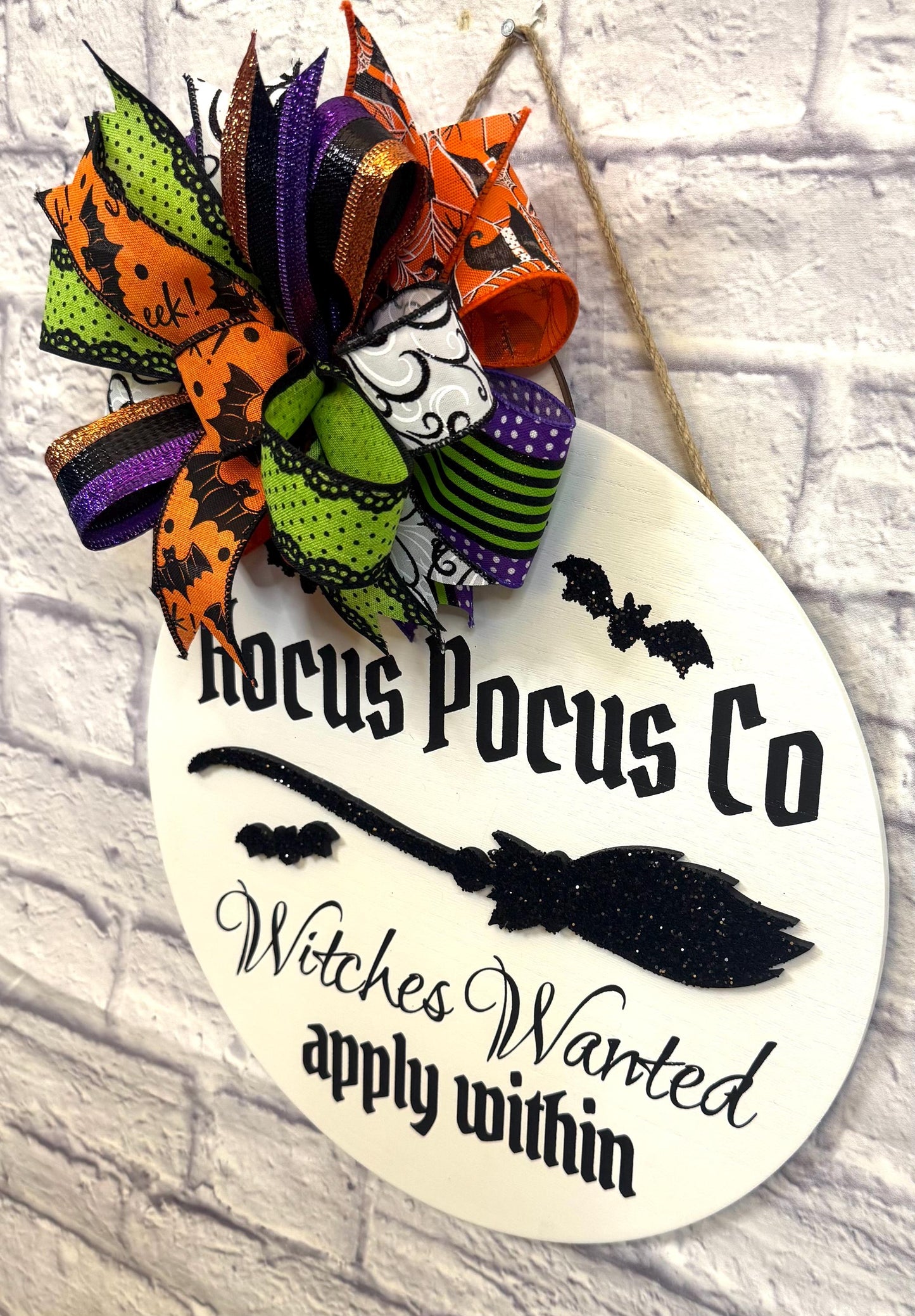 Halloween Jocus Pocus Door Hanger, Halloween Witch Door Hanger, Hocus Pocus Sign, Witches Broom Sign, Halloween Hocus Pocus Porch Decor