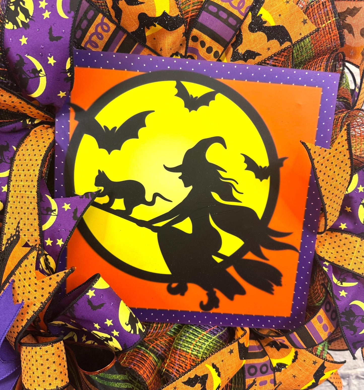 Halloween Witch Wreath for Front Door, Witch Door Hanger, Halloween Witch Door Hanger, Halloween Witch Porch Decor, Halloween Witch Sign