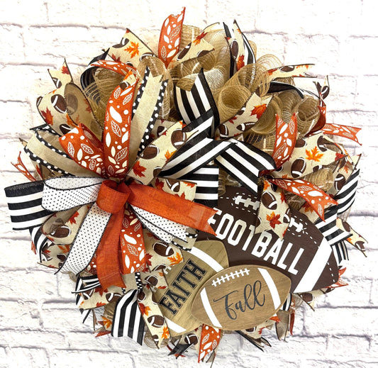 Faith Fall Football Wreath, Football Wreath for Front Door, Autumn Sports Fan Decor, Football Home Decor, Football Door Hanger