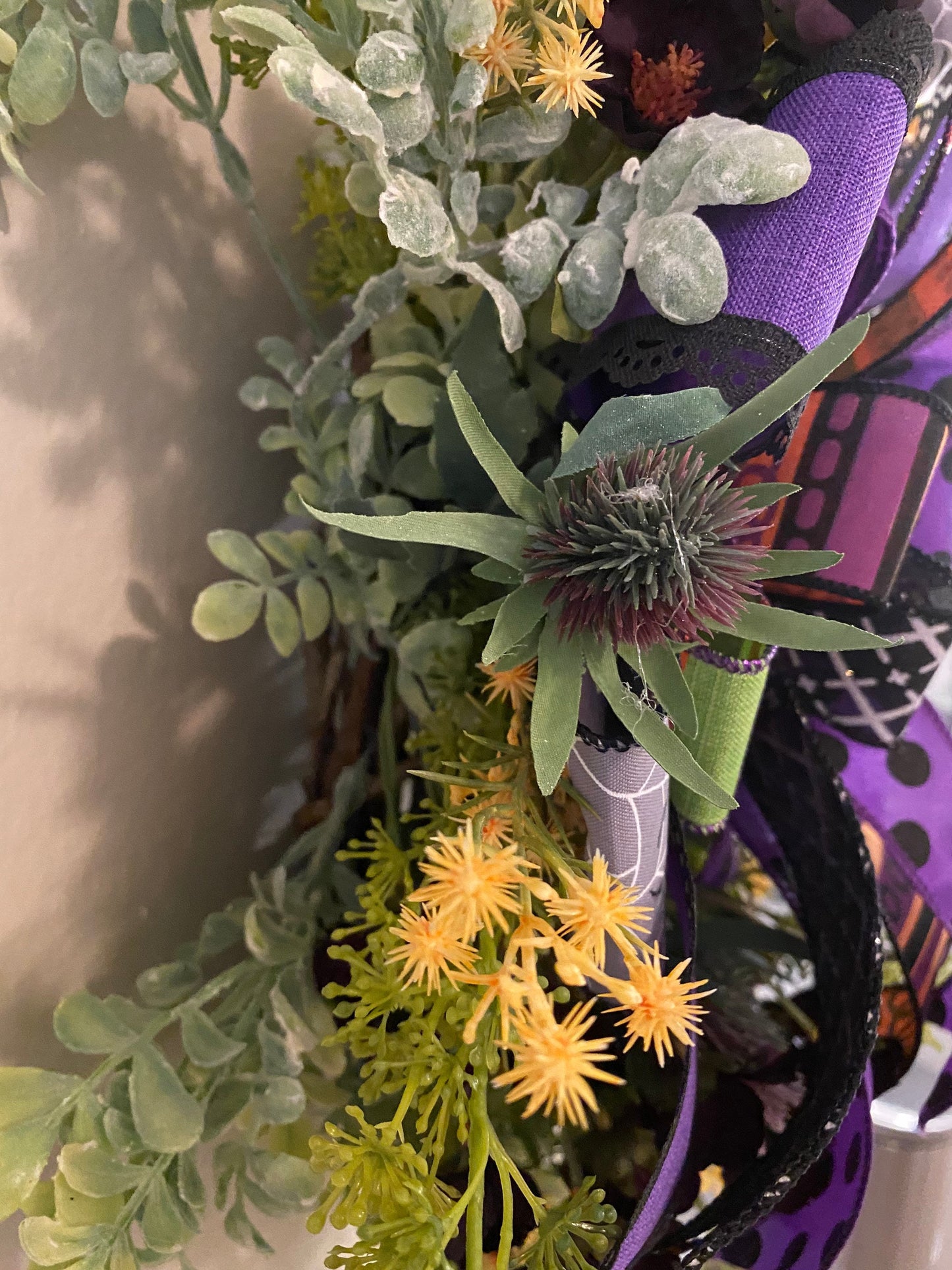 Halloween Wreath, Halloween Spider Wreath, Black and Purple Halloween Wreath, Spooky Spider Wreath, Spider Door Hanger