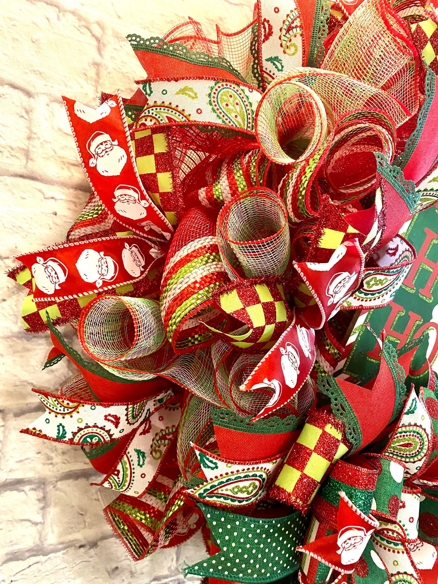 Emerald Green Santa Christmas Wreath, Santa Christmas Wreath for Door, Holiday Santa Wreath for Door, Santa Holiday for Porch