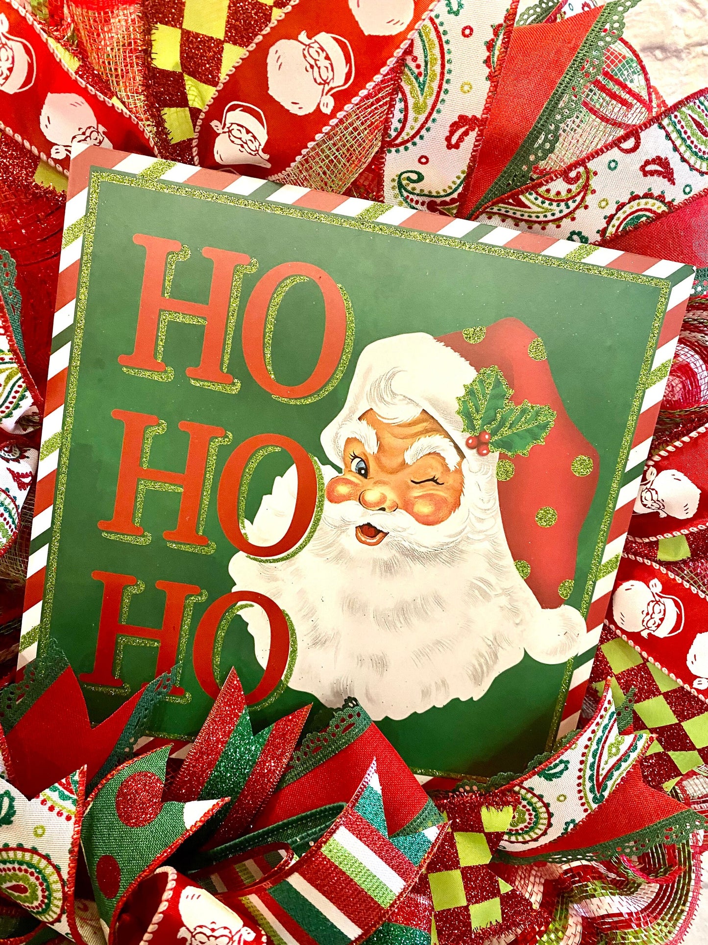 Emerald Green Santa Christmas Wreath, Santa Christmas Wreath for Door, Holiday Santa Wreath for Door, Santa Holiday for Porch