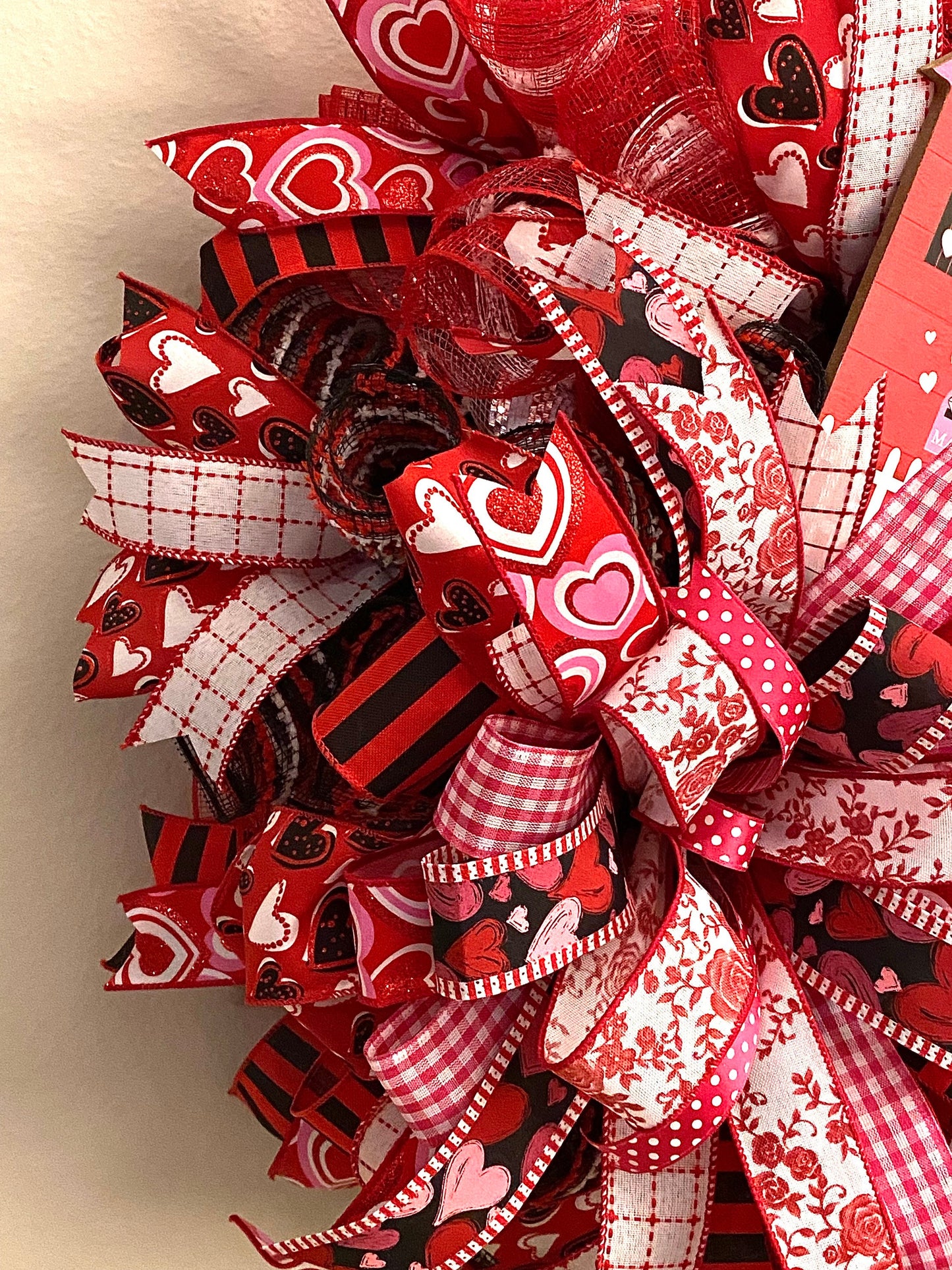 Red and Pink Love Shack Valentines Wreath for Door, Red and Black Love Shack Valentines Wreath for Porch, Valentines Decoration for Home