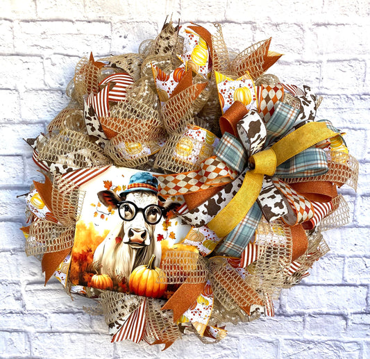 Fall Cow Wreath for Door, Fall Cow Wreath for Porch, Cow Home Decoration, Cow Door Hanger, Fall Cow Wreath with Burlap and Pumpkin Accents