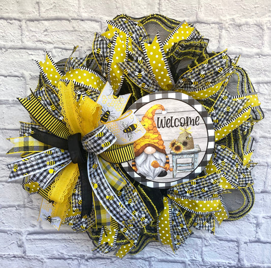 Bee Wreath for Door, Gnome Bee Wreath, Farmhouse Bee Wreath, Bee Door Hanger, Gnome Wreath for Door, Farmhouse Bee Door Hanger, Bee Wreath