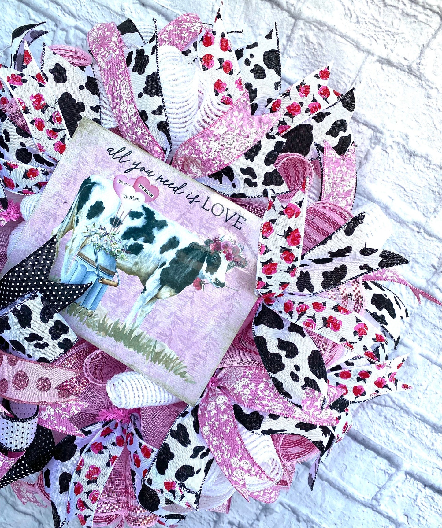 Valentines Cow Wreath, Valentines Wreath for Home, Pink Cow Valentines Wreath, Pink Valentines Wreath for Door, Valentines Porch Decoration