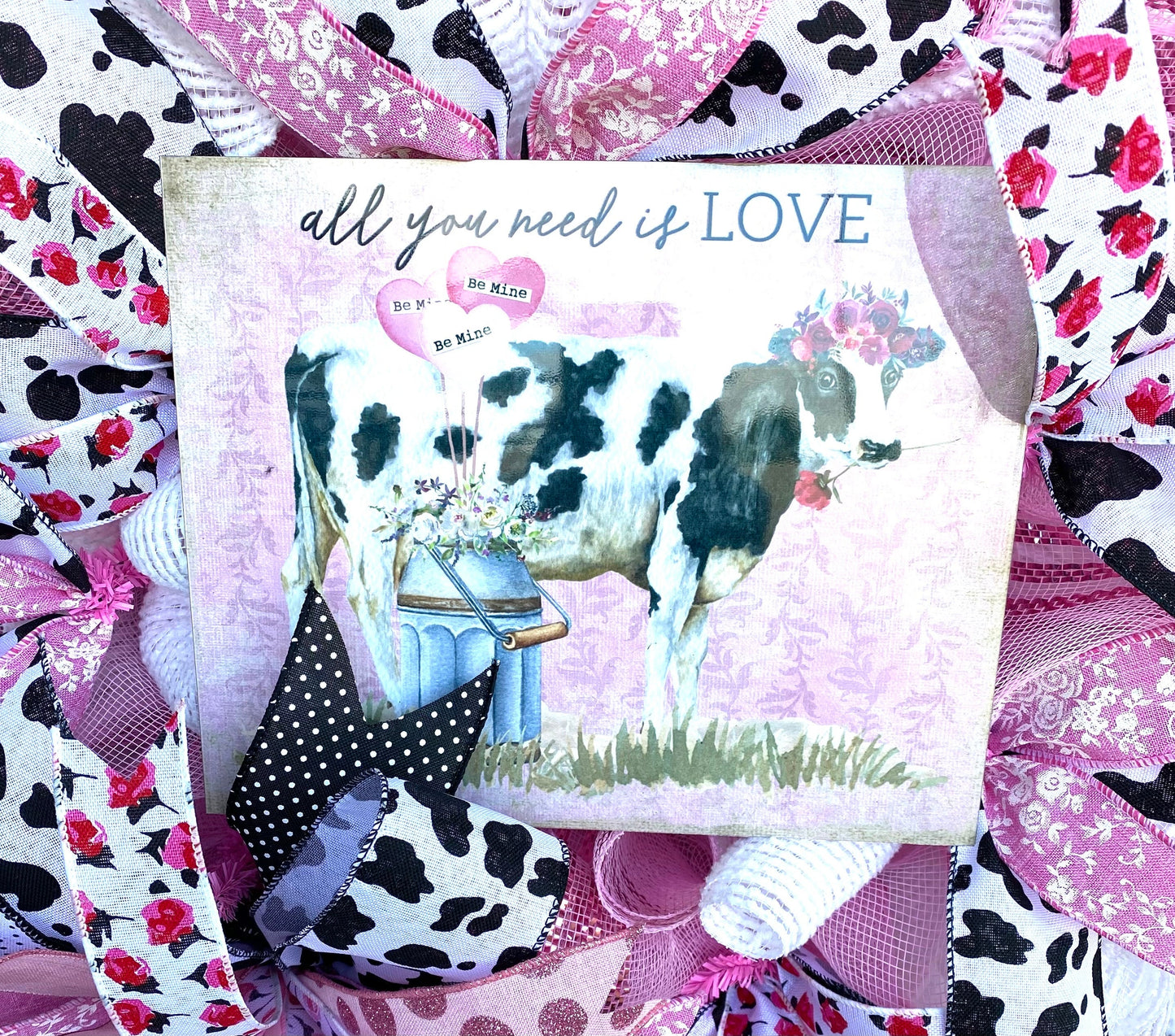 Valentines Cow Wreath, Valentines Wreath for Home, Pink Cow Valentines Wreath, Pink Valentines Wreath for Door, Valentines Porch Decoration