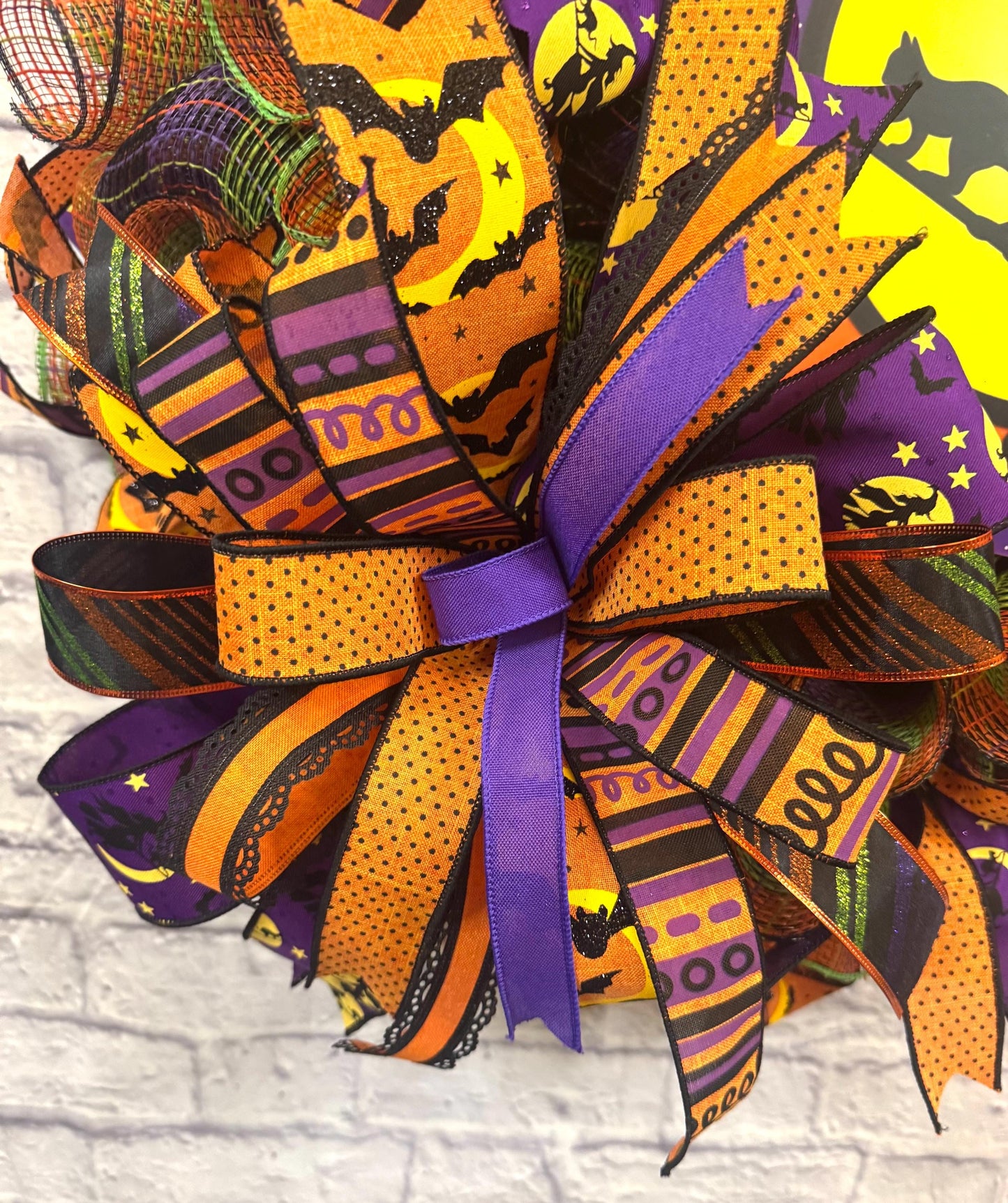 Halloween Witch Wreath for Front Door, Witch Door Hanger, Halloween Witch Door Hanger,  Halloween Witch Porch Decor, Halloween Witch Sign