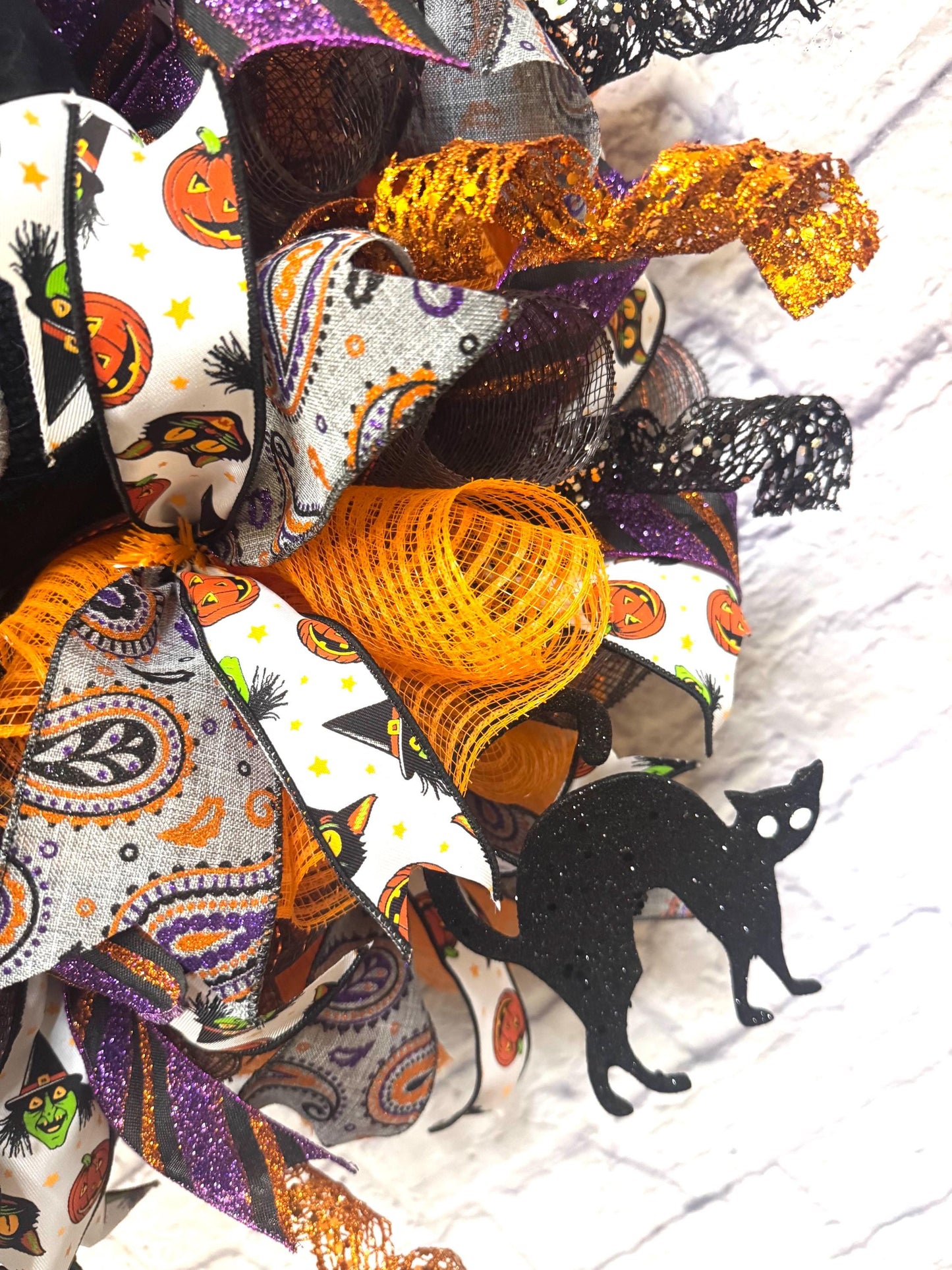Halloween Black Cat Wreath for Front Door, Black Cat Wreath, Whimsical Black Cat Wreath, Black Cat Door Hanger, Black Cat Home Decor
